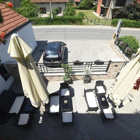 "Mini Hotel Vienna" Apartments Vrnjačka Banja Екстериор снимка